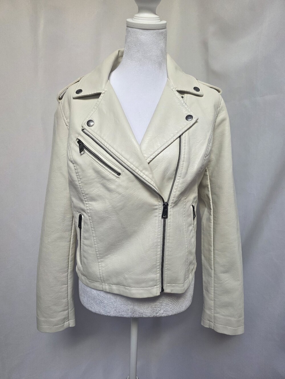 Levi’s Ivory Faux Leather Moto Biker Jacket XS